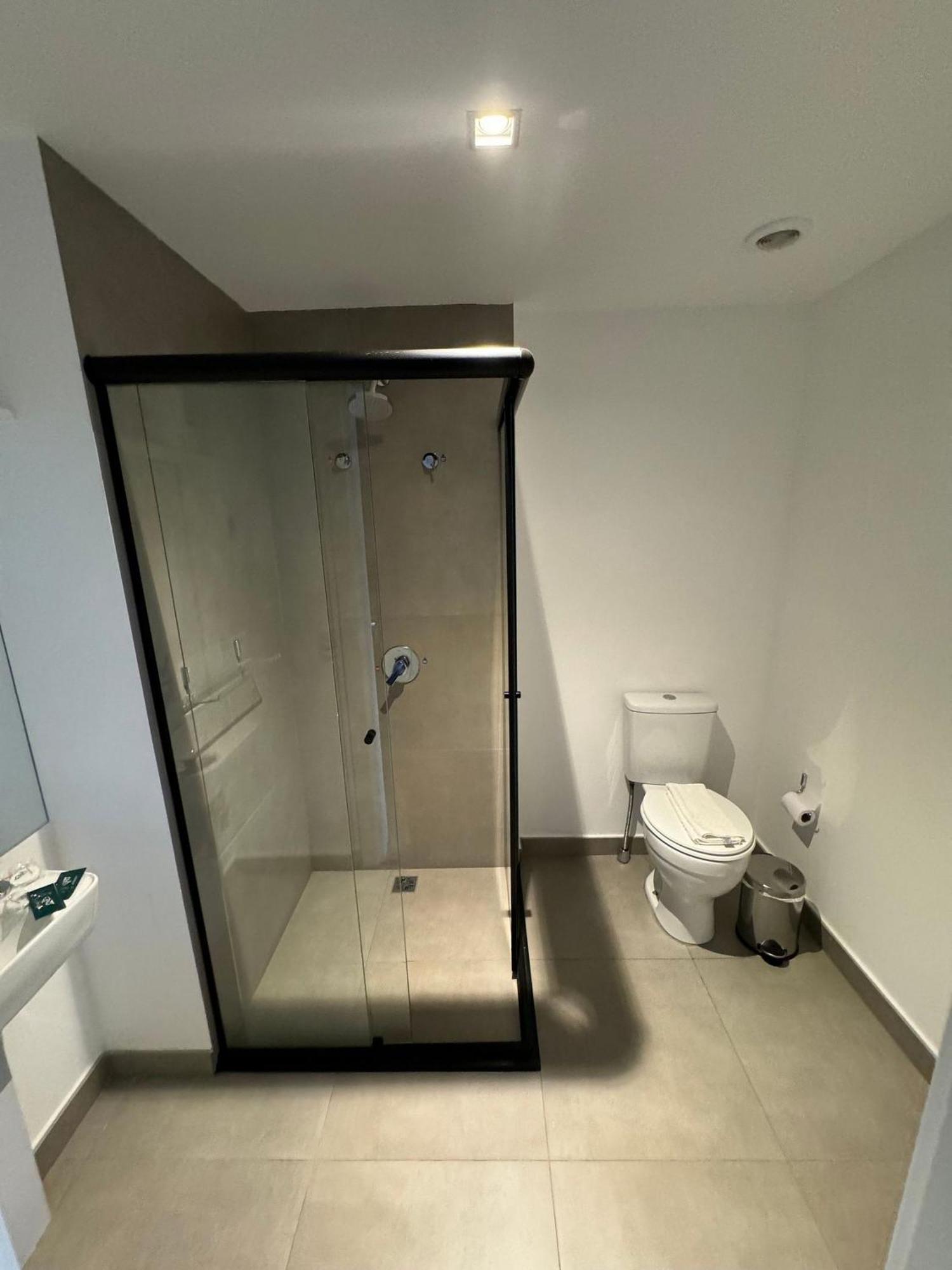 Vn Ueno Na Bela Vista Proximo Ao Hospital Sirio Libanes A 100 Metros * São Paulo